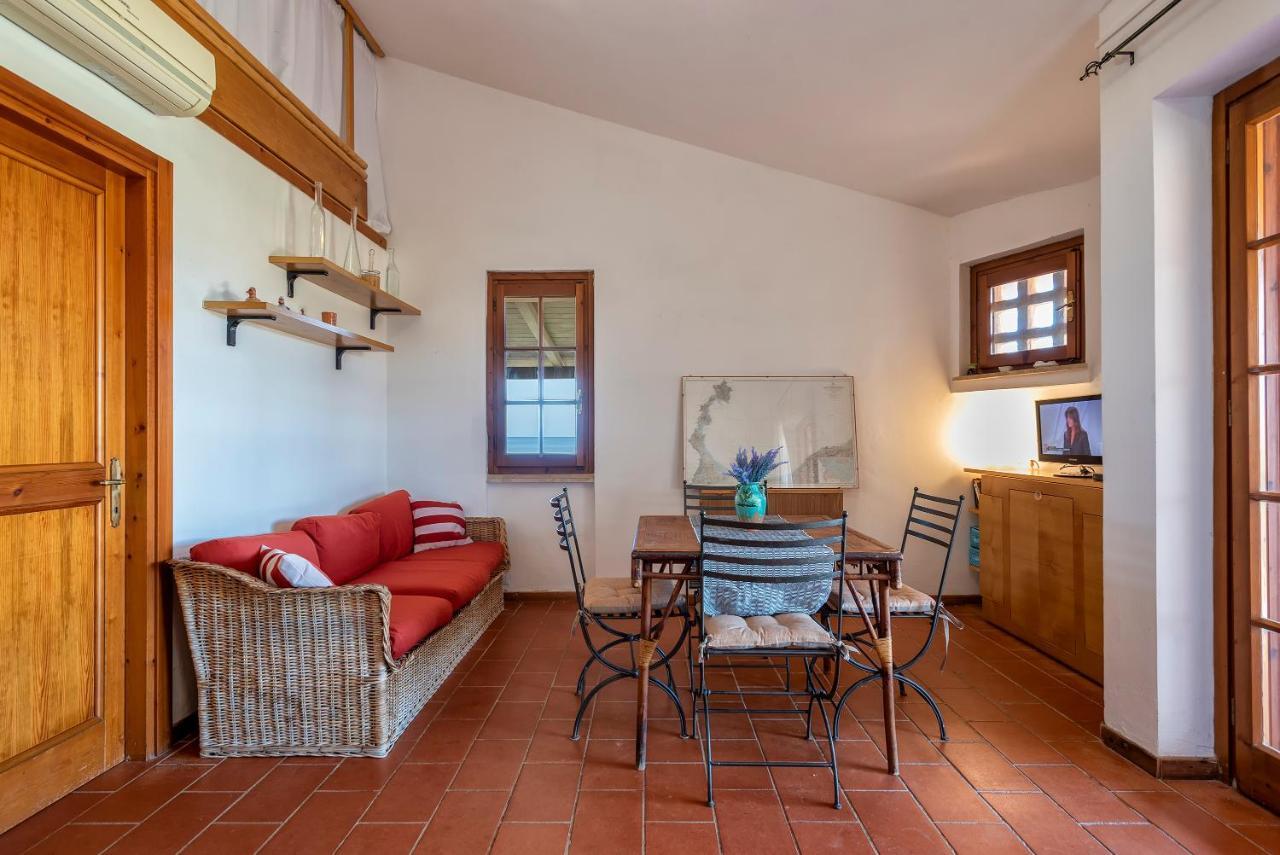 Sardinia Re - Villino Maja Stintino Exterior foto