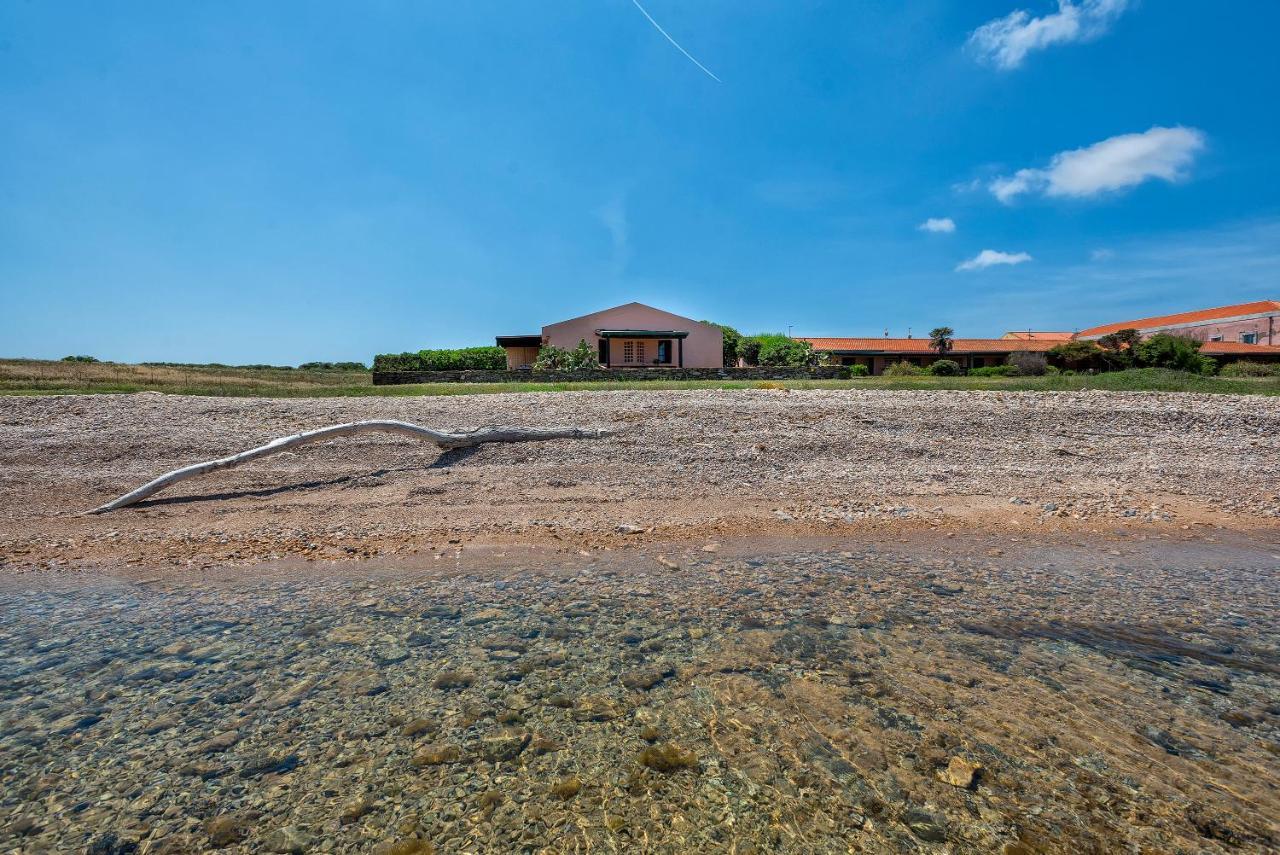 Sardinia Re - Villino Maja Stintino Exterior foto
